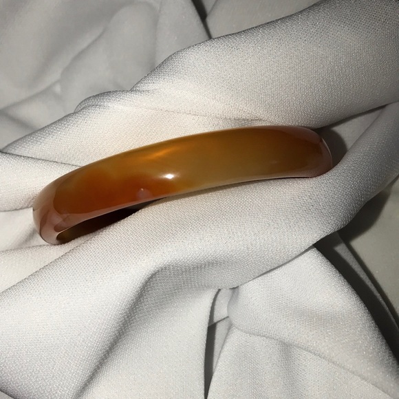 Red Jade Bangle - Picture 4 of 8